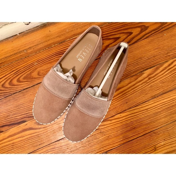 Steven by Steve Madden NC- Sugar Blush Slip Ons - Picture 3 of 5